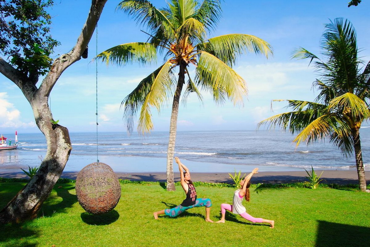 Top 5 Yoga Retreats in Phuket: Transformative Wellness Experiences